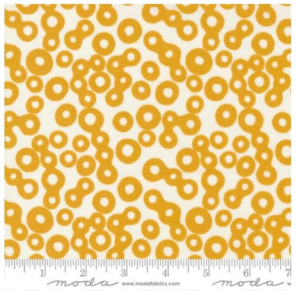 Moda Frisky Floating Creamy 1772.11