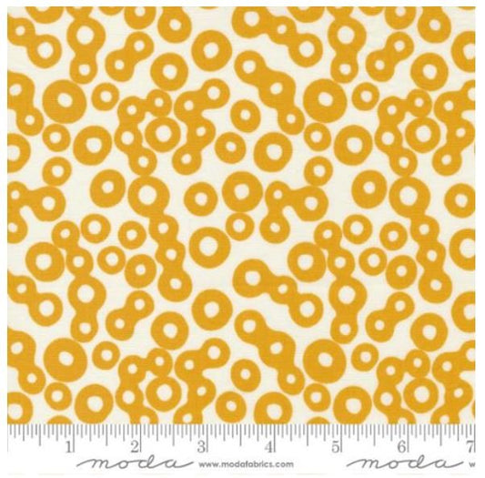 Moda Frisky Floating Creamy 1772.11