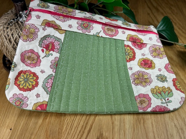 Small bag with Zipper